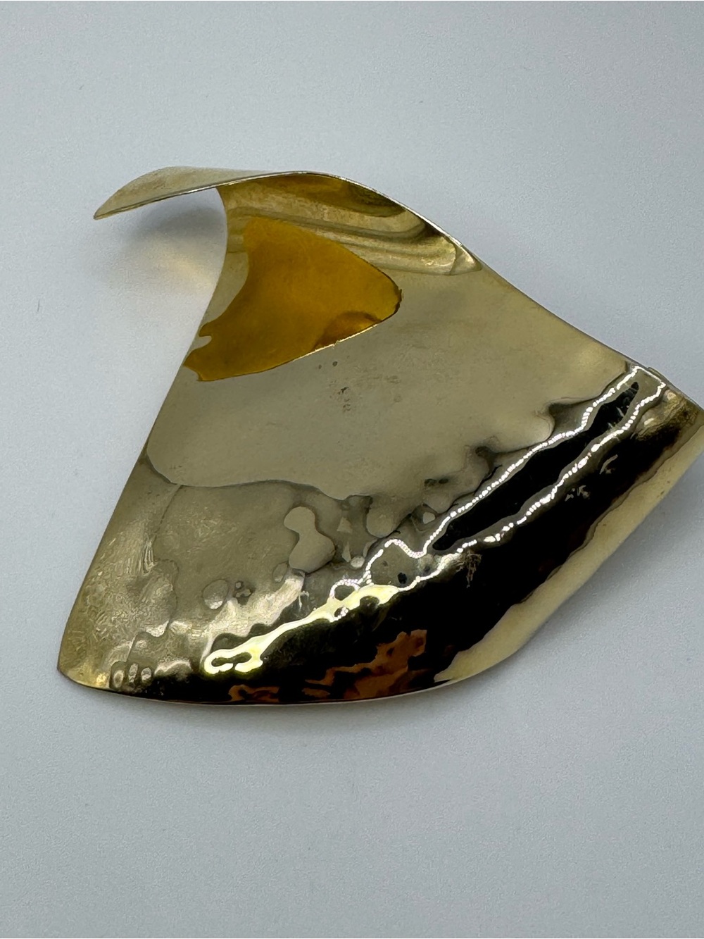 Vintage YANI Signed Modernist Sculptural Wave Brooch Gold Tone Statement Pin